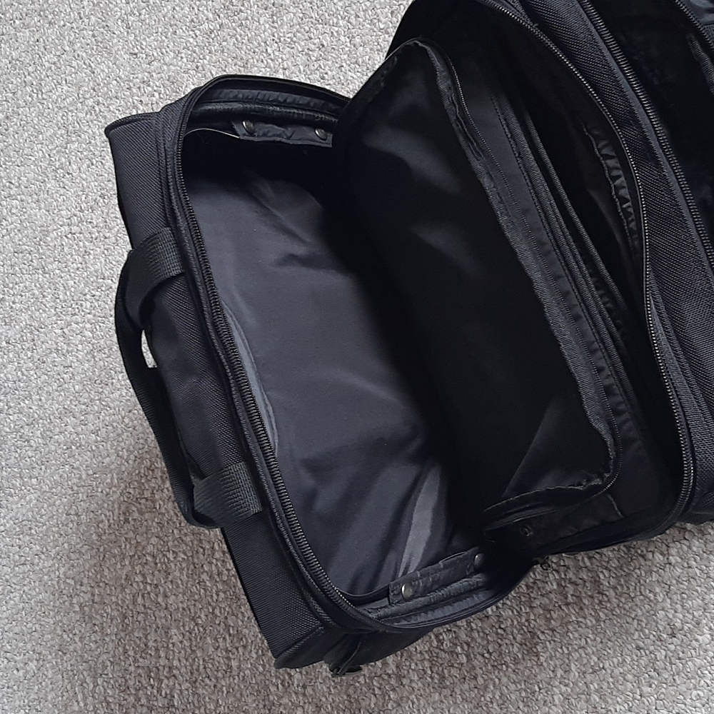 Atlantic Wheeled Briefcase. - Picture 13 of 15
